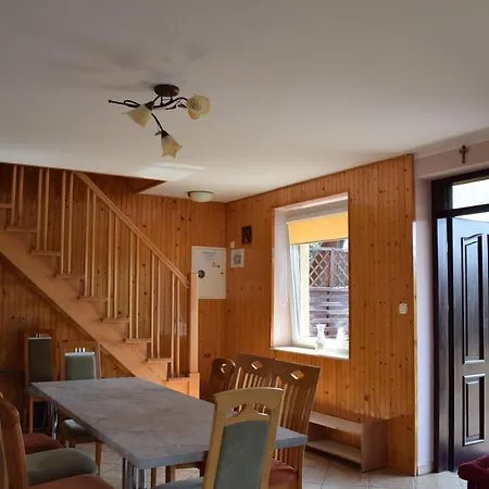 Dom Muszelka לוביאטובו